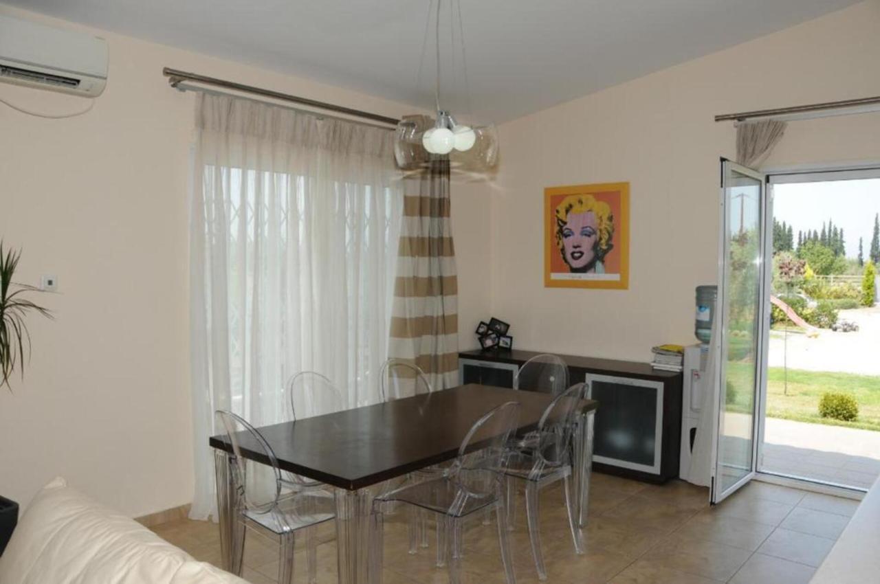 Chalkís Luxurious 6 Bedroom Villa In A Great Location מראה חיצוני תמונה